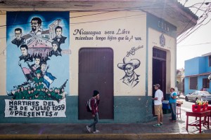 Revolutionary artwork decorates the colonial city of Léon